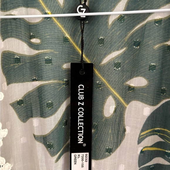 New Tropical Leaf Print Swim Coverup - Picture 7 of 8